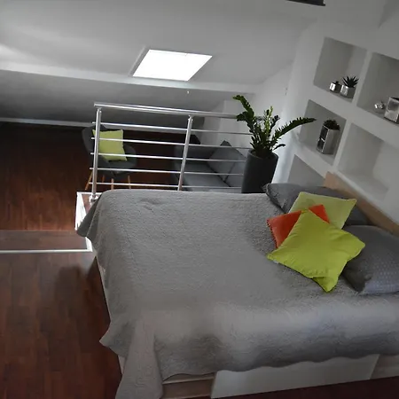 Apartment Adora *