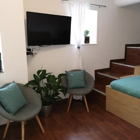 Apartment Adora *